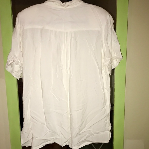 Carolina Colours Button Up Shirt - Picture 2 of 4